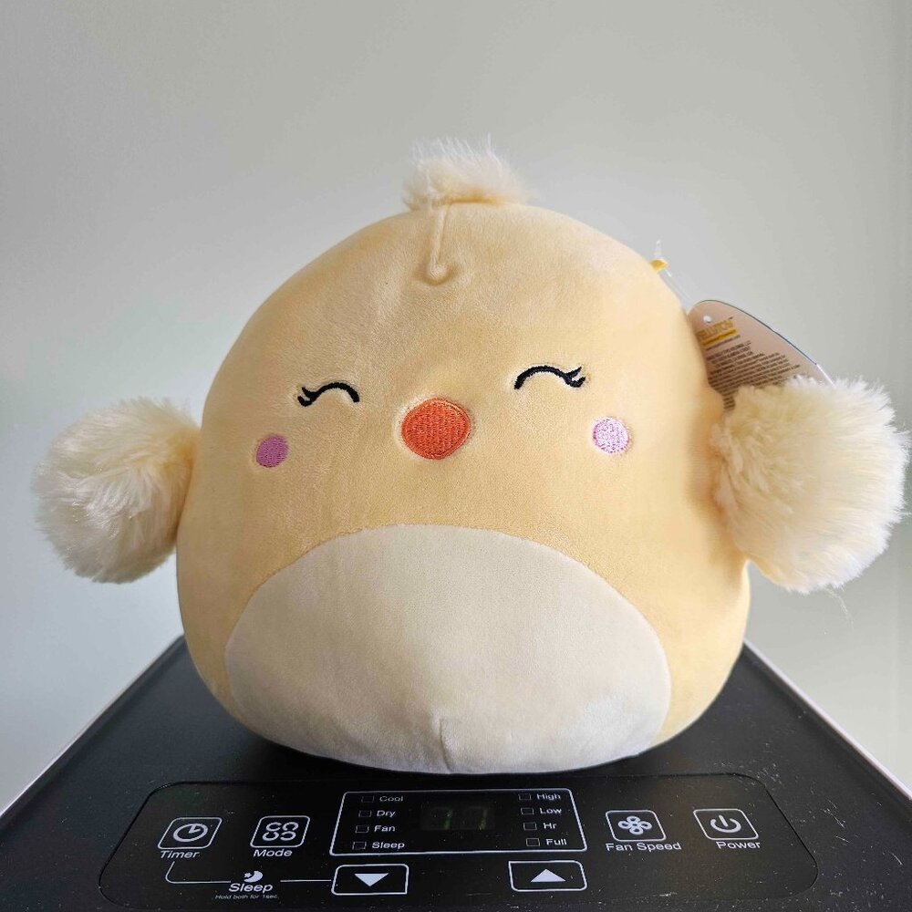 NWT 8" Aimee the yellow chicken Squishmallow
